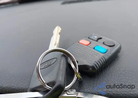 2008 Ford Mustang V6 Deluxe/V6 Premium из США, поврежденный, VIN 1ZVHT80N785113301